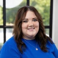 Kate Reeves's Instagram, Twitter & Facebook