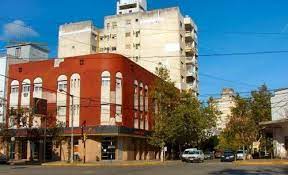 9 de julio es una ciudad del interior de la provincia de buenos aires (con más exactitud en el noroeste de esta provincia) cabecera del partido homónimo. El Horario Comercial En Nueve De Julio Sera De 7 A 20 Hs