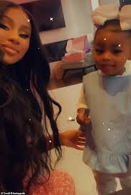 They had two children, cardi b (born 1992) and hennessy carolina (born 1995). Cardi B And Offset Take Baby Kulture To Dinner In La Daily Mail Online