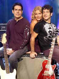 Maybe you would like to learn more about one of these? Apos 30 Anos Juntos Kid Abelha Anuncia Oficialmente O Fim Da Banda Veja Sao Paulo