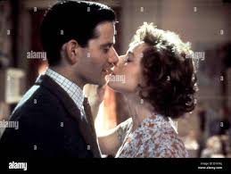 Und Der Himmel Steht Still Innocent, Campbell Scott, Isabella Rossellini Leonard  Markham (Campbell Scott) ist im Jahre Stock Photo