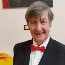 Man, 72, who ate 56 slices of bread a week loses huge 9st after doctor's  warning