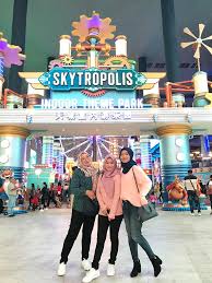 Aktiviti sekitar kawasan genting highland. Pertama Kali Ke Genting Highland Naik Cable Car Gondola Aku Sis Lin