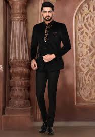 Sherwani is a long coat like garment worn in india for occasion. Party Coats Blazers Indian Men Clothing Online Buy Traditional Indian Outfits For Men At Utsav Fashion