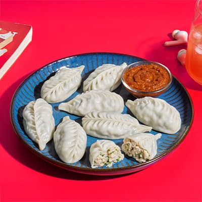Momos