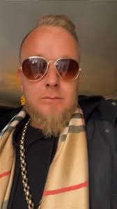 #foryoupage #fypシ #fyp #viral #funny #hilarious #frenchbulldog #smartcar  #ysl #yslmyself #tintedwindows #joke #joking