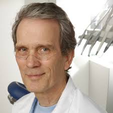 Herluf Skovsgaard talks about his ergonomics and four-handed dentistry