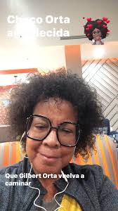 Choco Orta junto al cantante dominicano Micky Taveras. Aeropuerto de  Tumaco, 🇨🇴 Colombia.