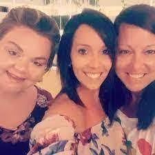 Danielle Staats's Instagram, Twitter & Facebook