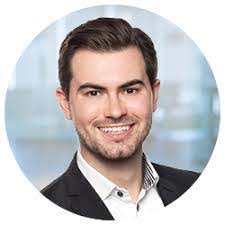 Jamie Oyler's Instagram, Twitter & Facebook