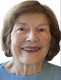 Nancy Weingart's Instagram, Twitter & Facebook