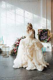 Carrie + Big Reimagined: The Sex and the City Wedding We All Wanted - Green  Wedding Shoes