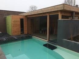poolhouse met verandabeglazing van lumalux in eindhoven eindhoven terras glazen panelen