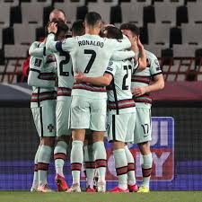 ويضرب منتخب البرتغال موعدا مثيرا مع نظيره بلجيكا في تمام الساعة السابعة مساء بتوقيت جرينتش، الساعة العاشرة مساء بتوقيت مكة. ÙÙŠØ¯ÙŠÙˆ Ø±ÙˆÙ†Ø§Ù„Ø¯Ùˆ ÙŠØ¯Ø§ÙØ¹ Ø¹Ù† Ù†ÙØ³Ù‡ Ø¨Ø¹Ø¯ Ø¥Ù„Ù‚Ø§Ø¡ Ø´Ø§Ø±Ø© Ù…Ù†ØªØ®Ø¨ Ø§Ù„Ø¨Ø±ØªØºØ§Ù„ Ø£Ø±Ø¶ Ø§ Ø¨Ø·ÙˆÙ„Ø§Øª