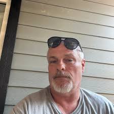 How to join Squamish drop in hockey?