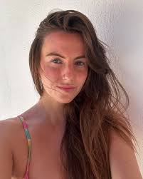 𝗦𝗮𝗿𝗮𝗵 𝗖𝗹𝗲𝗹𝗹𝗮𝗻𝗱 (@clellanddd) • Instagram photos and videos