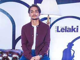 Syafiq kyle family, drama 106 minutes 2018 director : Syafiq Kyle Mahu Ceburi Bidang Pengarahan Pula News Features Cinema Online