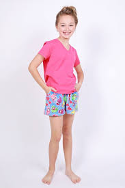Candy Pink Girls Fleece Pajama Shorts in Otter Pattern | HONEYPIEKIDS 4/5