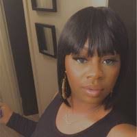 Lisa Metts's Instagram, Twitter & Facebook