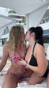 Watch online Jen and Marc aka Jandmswing OnlyFans - Fooling around with  @littlemiss mae by the pool in Mexico was so much fun We both love an  audience on X-video