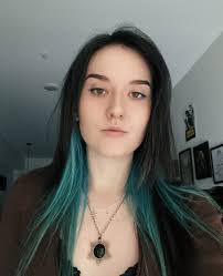 Kay Gauthier's Instagram, Twitter & Facebook