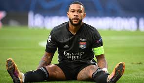 Juninho est avec nestor combin le seul joueur de l'ol à l'heure actuelle à avoir réussi un doublé lors d'un derby. Juninho Contradicts Aulas With Depay If Barca Arrives We Will Have To Think It