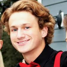 Alexander Friedman and Casandra Chase's Wedding Website