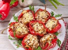 Poivrons Farcis Au Chevre Et Au Jambon Blanc Recette Recette Poivron Farci Poivrons Farcis Recette Poivron