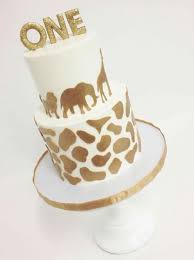 Beyazbegonvil Safari Temali Dogum Gunu Pasta Modelleri Safari Birthday Cakes Safari Birthday Gold Safari Baby Shower