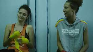 Vendredi 6 juillet 2018 (épisode 3575) : Hugo Paralyse Du Visage Antoine Sous Hormones Et Emma Recrutee Plus Belle La Vie 27 07 2018 Nouveautes Tele Com