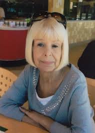 Karen Foss's Instagram, Twitter & Facebook