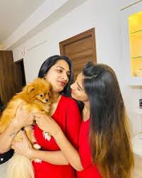 Surekha Vani Wiki Age Caste Family Husband Daughter Bio Chennai super kings batsman suresh raina has opened up about the actual reasons behind his sudden decision to fly back home from uae and give ipl 2020 a miss. surekha vani wiki age caste family