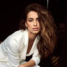 Born 20 november 1989) is a chilean professional footballer who plays as a forward for brazilian club atlético mineiro and the chile. Begona Vargas Home Facebook