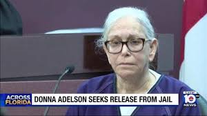 Cleaning worker at Naples Zoo called 911 to report he was 'being attacked  by tiger'