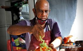 Is this your favourite mee goreng in penang? 80 Year Old Mee Goreng Recipe Is Part Of Penang S History Free Malaysia Today Fmt