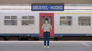 Setup of this project was to interview as many of the people as possible in her very diverse street in schaarbeek. Nmbs Vrt Journaliste Lidewij Nuitten Nam Een Maand Lang Facebook