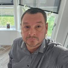 Alan Davidson (@AC_AlanD)