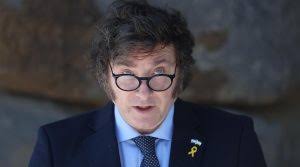 Muere Alain Delon, mito del cine francés, a los 88 años » Portal Medios  Públicos