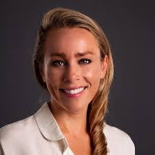 Marla Doyle's Instagram, Twitter & Facebook