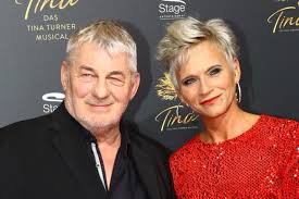 Hans kung is pictured in his office in tubingen, germany, in a 2008 file photo. Heinz Hoenig Hochzeit Mit 34 Jahre Jungerer Freundin Gala De