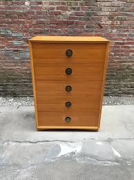 We did not find results for: Thomasville American Moderne Tall Blonde Dresser At 1stdibs