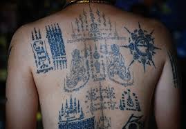 Bedeutung der hand der fatima und ihre entstehung. Tattoo Tempel In Thailand Der Heilige Stich Der Spiegel