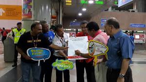 Maybe you would like to learn more about one of these? Rapid Kl Terima Kasih Kepada Datuk Seri Hj Ahmad Phesal Hj Talib Datuk Bandar Kuala Lumpur Kerana Memberi Sokongan Utk Hari Tanpa Kereta Sedunia Myrapid Rapidkl Worldcarfreeday Facebook