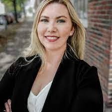 Allison Irvin's Instagram, Twitter & Facebook