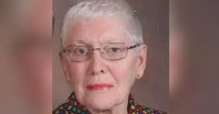 Ellen Coffman's Instagram, Twitter & Facebook