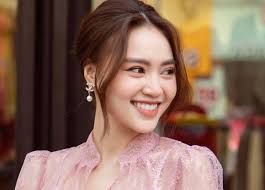Song, lan ngọc không thoải mái chia sẻ về chuyện tình cảm. Ninh DÆ°Æ¡ng Lan Ngá»c Toi Khong Ä'á»§ Chuáº©n Ä'áº±m Tháº¯m Ä'á»ƒ Lam Ngá»c Ná»¯ Giáº£i Tri Thanh Nien
