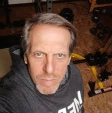 Amazing NYC Democratic primary victory for 33-year-old democratic socialist  Zohran Mamdani. Mamdani is the grey and the orange was the sleaze bag  Cuomo. I did not vote because I am working in