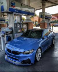 This is as it should be. Amazing These Cars Have A History Of Being The Fastest Car In The World This Nice And Cool Car Is Very Luxurious Fastestcars Sp Bmw Car Bmw Bmw Sports Car
