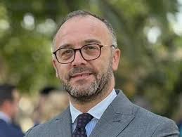 Joaquín Morejón, el pintor cantillanero que dibujará el Rocío de Ceuta