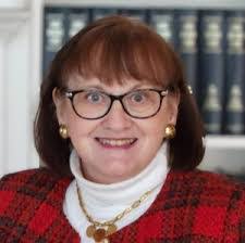 Cecelia Mcfadden's Instagram, Twitter & Facebook